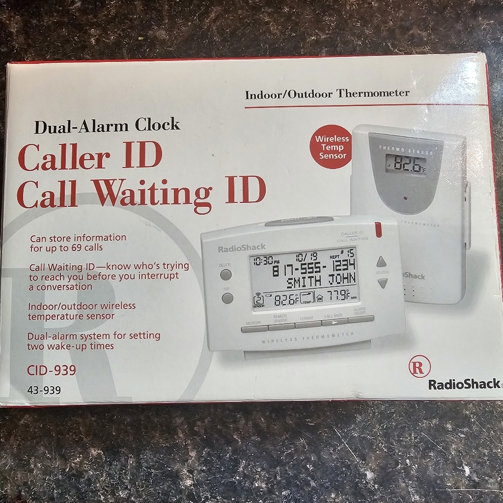 Radio Shack Dual-Alarm Clock Call Waiting Id Wireless Temp Sensor CID-939